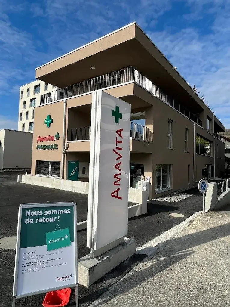 Toit plat et terrasses, Pharmacie Amavita, Le Landeron